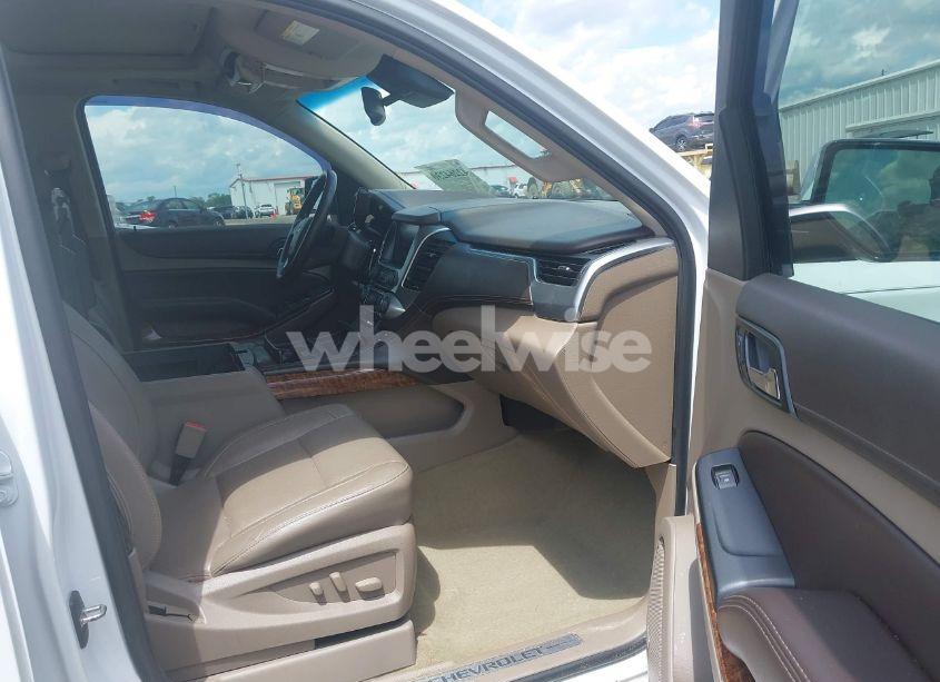 Photo 5 of 2017 Chevrolet Tahoe PREMIER (VIN 1GNSCCKC4HR308148)