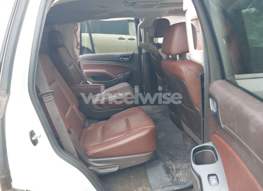 Photo 8 of 2016 Chevrolet Tahoe LTZ (VIN 1GNSCCKC5GR153740)