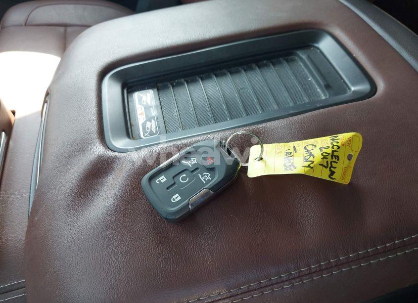 Photo 11 of 2017 Chevrolet Tahoe PREMIER (VIN 1GNSCCKC5HR193091)