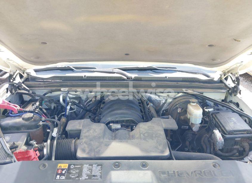 Photo 10 of 2015 Chevrolet Tahoe LTZ (VIN 1GNSCCKC6FR302249)