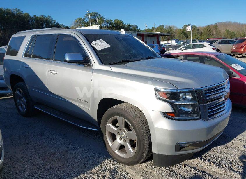 2019 Chevrolet Tahoe PREMIER (VIN 1GNSCCKC6KR209032) main photo