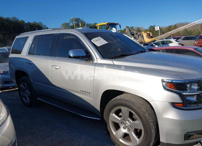 Photo 13 of 2019 Chevrolet Tahoe PREMIER (VIN 1GNSCCKC6KR209032)