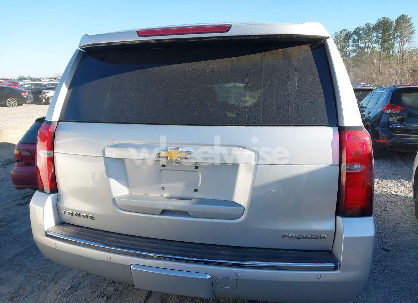 Photo 16 of 2019 Chevrolet Tahoe PREMIER (VIN 1GNSCCKC6KR209032)