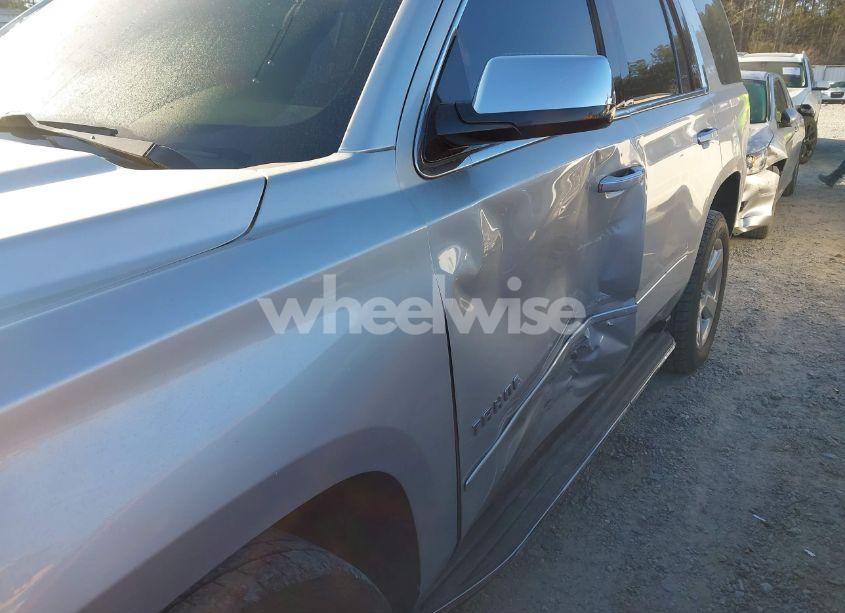 Photo 6 of 2019 Chevrolet Tahoe PREMIER (VIN 1GNSCCKC6KR209032)