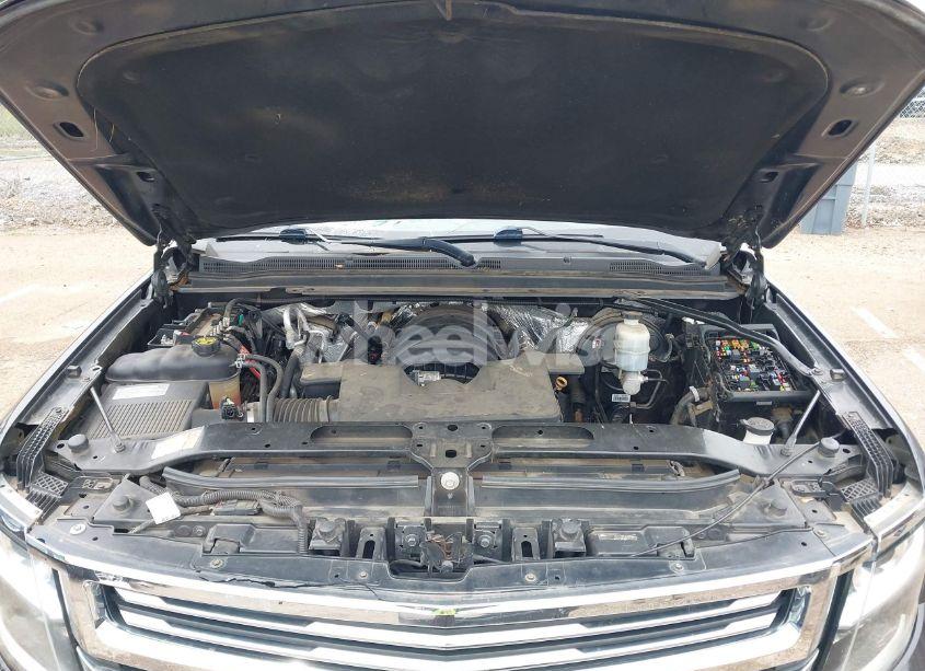 Photo 18 of 2018 Chevrolet Tahoe PREMIER (VIN 1GNSCCKC7JR304598)