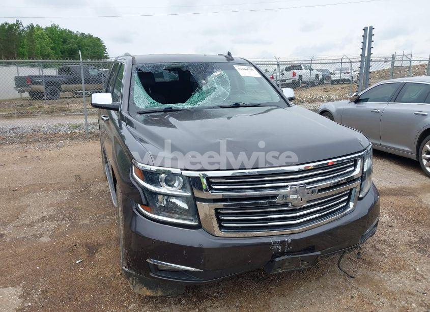 Photo 6 of 2018 Chevrolet Tahoe PREMIER (VIN 1GNSCCKC7JR304598)