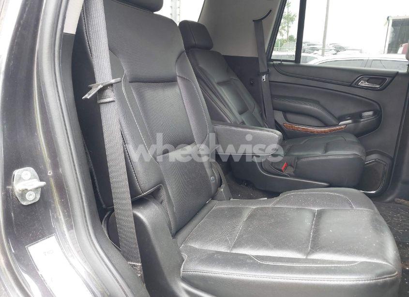 Photo 8 of 2018 Chevrolet Tahoe PREMIER (VIN 1GNSCCKC7JR304598)