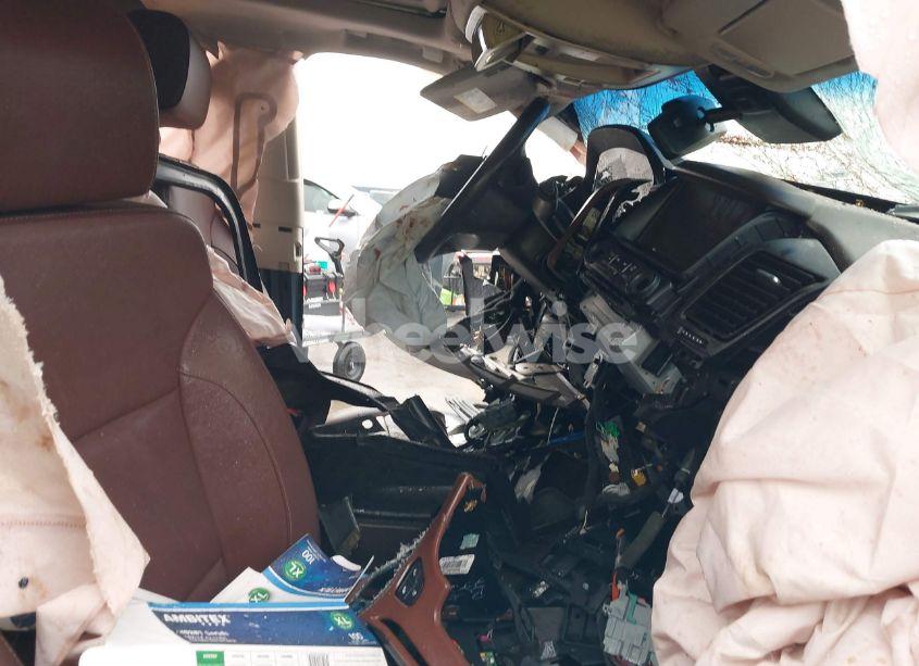 Photo 5 of 2017 Chevrolet Tahoe PREMIER (VIN 1GNSCCKC8HR334350)