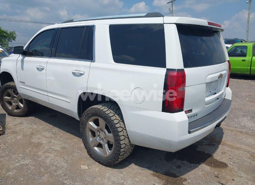 Photo 3 of 2018 Chevrolet Tahoe PREMIER (VIN 1GNSCCKC8JR257470)