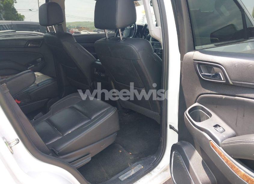 Photo 8 of 2018 Chevrolet Tahoe PREMIER (VIN 1GNSCCKC8JR257470)