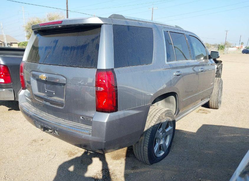Photo 4 of 2018 Chevrolet Tahoe PREMIER (VIN 1GNSCCKC8JR258957)