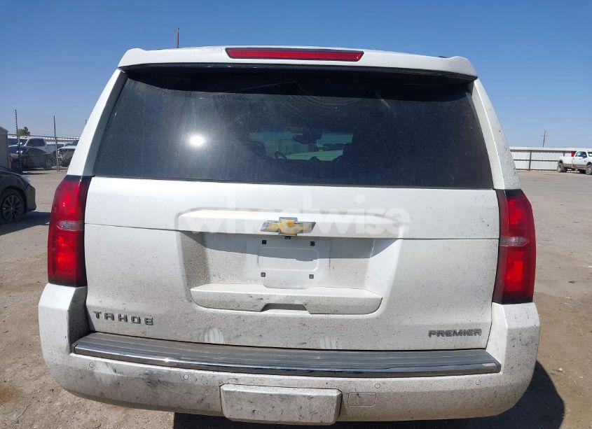 Photo 16 of 2019 Chevrolet Tahoe PREMIER (VIN 1GNSCCKC9KR256636)