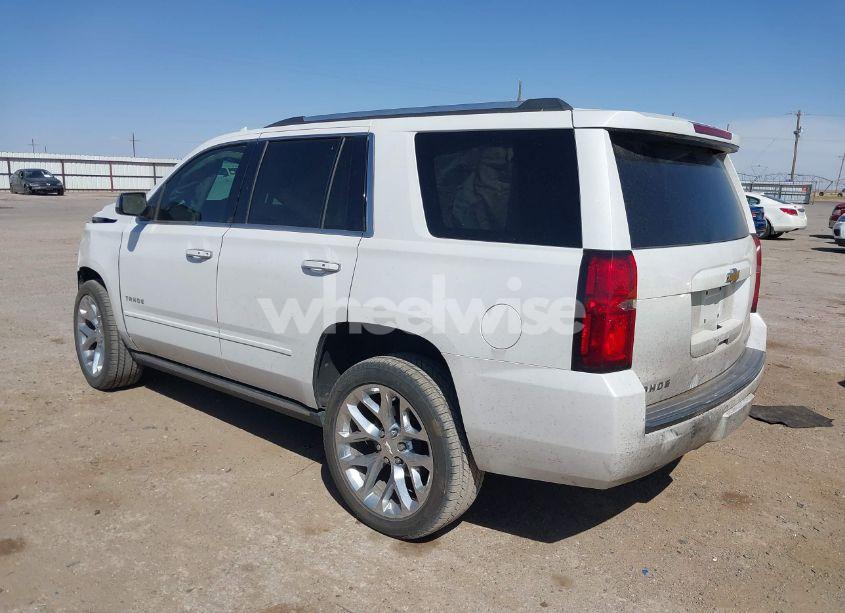 Photo 3 of 2019 Chevrolet Tahoe PREMIER (VIN 1GNSCCKC9KR256636)