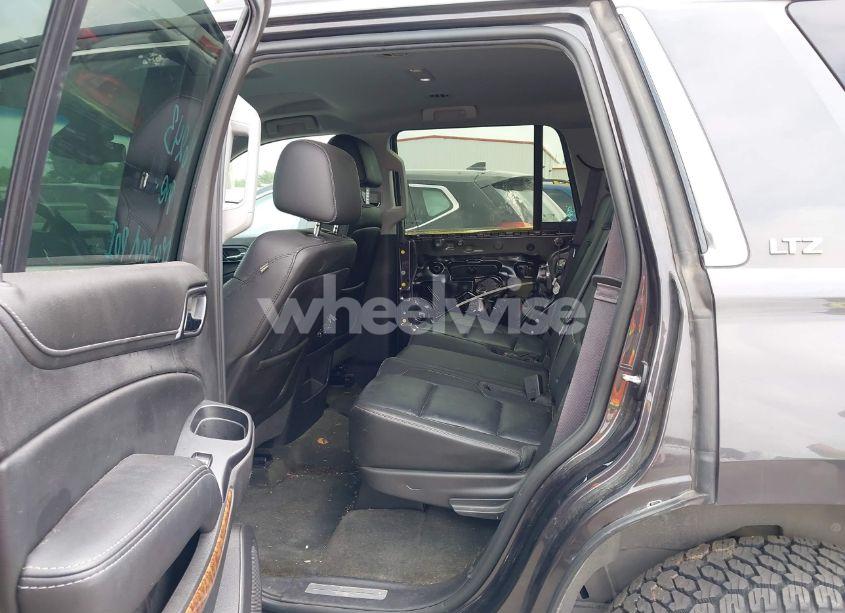 Photo 8 of 2015 Chevrolet Tahoe LTZ (VIN 1GNSCCKCXFR297881)