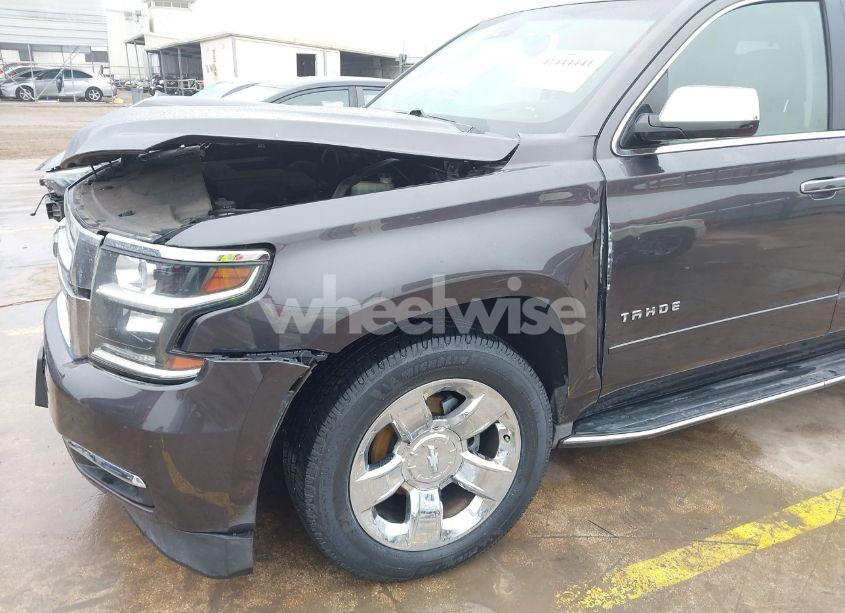 Photo 19 of 2016 Chevrolet Tahoe LTZ (VIN 1GNSCCKCXGR270150)