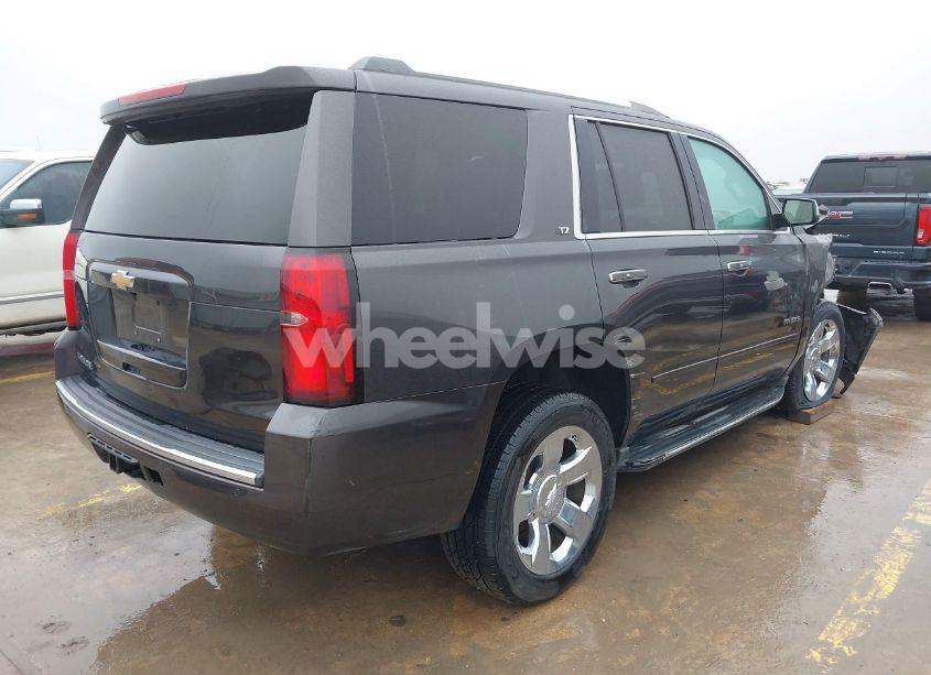 Photo 4 of 2016 Chevrolet Tahoe LTZ (VIN 1GNSCCKCXGR270150)