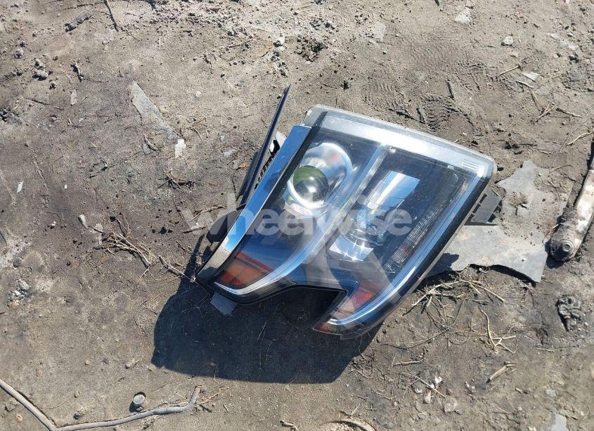 Photo 12 of 2016 Chevrolet Tahoe LTZ (VIN 1GNSCCKCXGR424792)