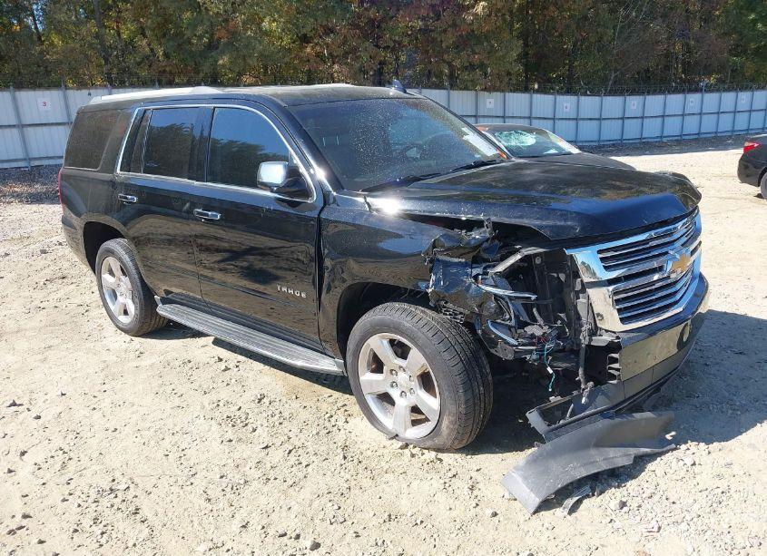 2017 Chevrolet Tahoe PREMIER (VIN 1GNSCCKCXHR357872) main photo