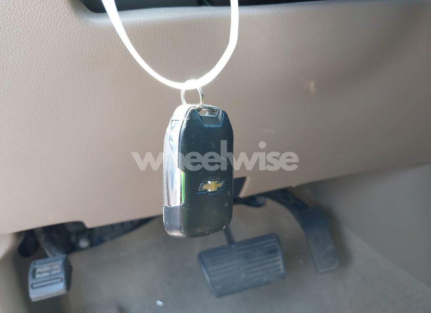 Photo 11 of 2018 Chevrolet Tahoe PREMIER (VIN 1GNSCCKCXJR324733)