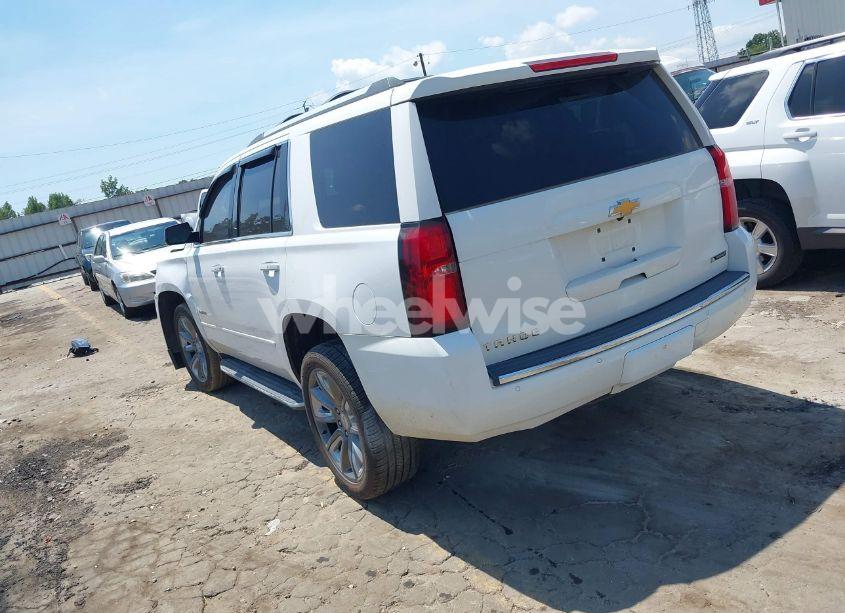 Photo 3 of 2018 Chevrolet Tahoe PREMIER (VIN 1GNSCCKCXJR324733)
