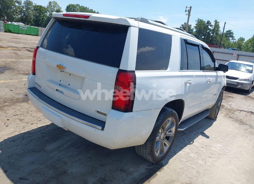 Photo 4 of 2018 Chevrolet Tahoe PREMIER (VIN 1GNSCCKCXJR324733)