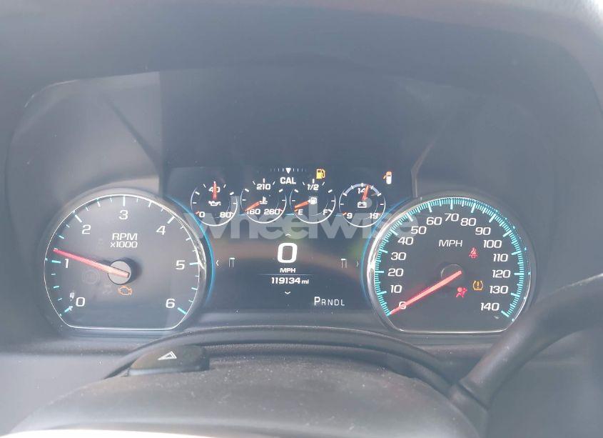 Photo 7 of 2018 Chevrolet Tahoe PREMIER (VIN 1GNSCCKCXJR324733)