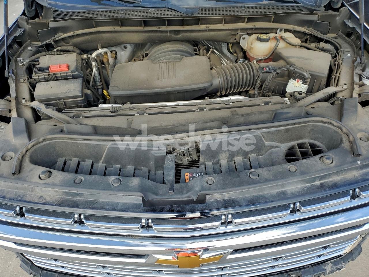 Photo 12 of 2023 CHEVROLET SUBURBAN C1500 PREMIER (VIN 1GNSCCKD0PR234833)
