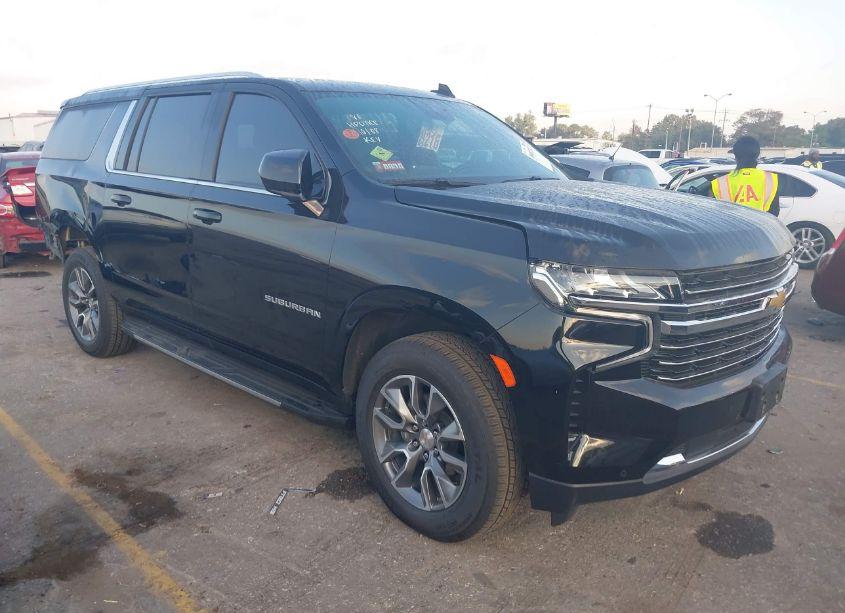 2024 Chevrolet Suburban 2WD LT (VIN 1GNSCCKD0RR257189) main photo