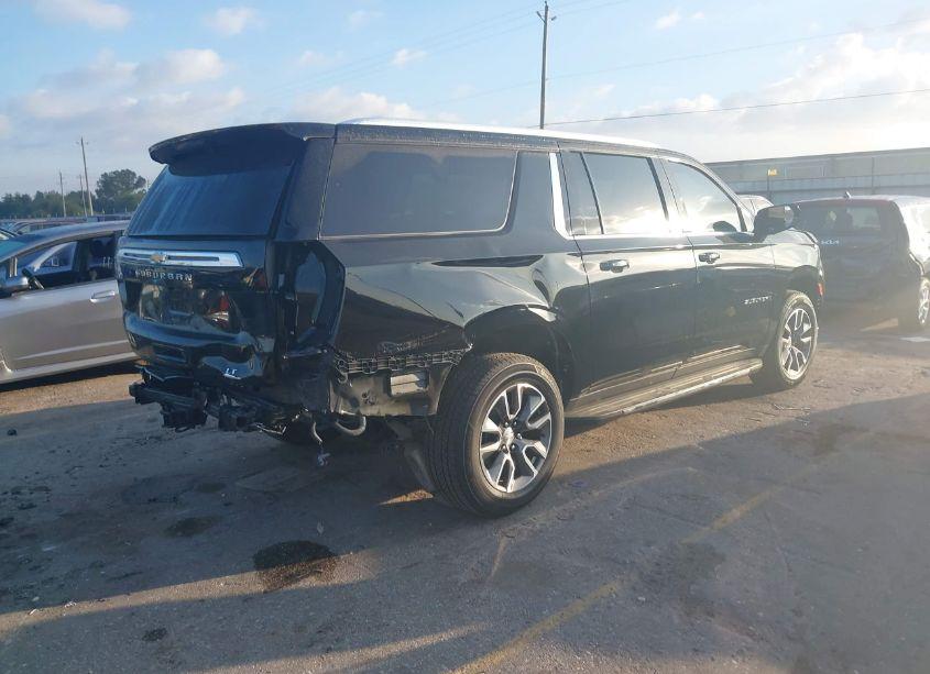 Photo 4 of 2024 Chevrolet Suburban 2WD LT (VIN 1GNSCCKD0RR257189)