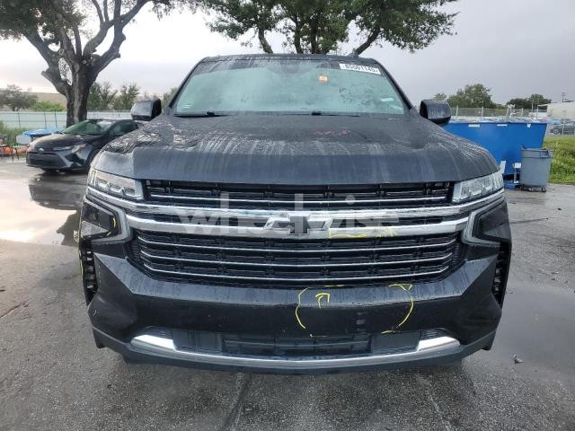 Photo 10 of 2021 CHEVROLET SUBURBAN C1500 LT N/A (VIN 1GNSCCKD1MR403009)