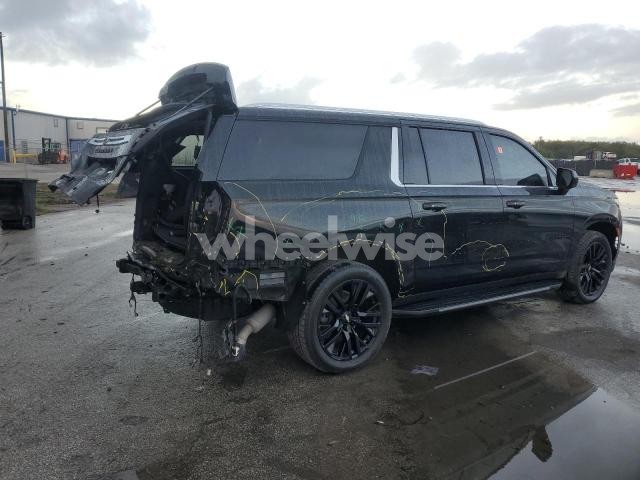 Photo 14 of 2021 CHEVROLET SUBURBAN C1500 LT N/A (VIN 1GNSCCKD1MR403009)