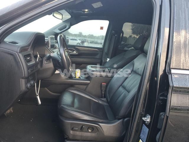 Photo 15 of 2021 CHEVROLET SUBURBAN C1500 LT N/A (VIN 1GNSCCKD1MR403009)