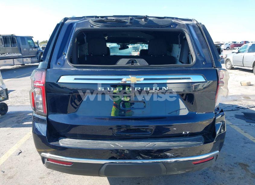 Photo 17 of 2024 Chevrolet Suburban 2WD LT (VIN 1GNSCCKD1RR196791)