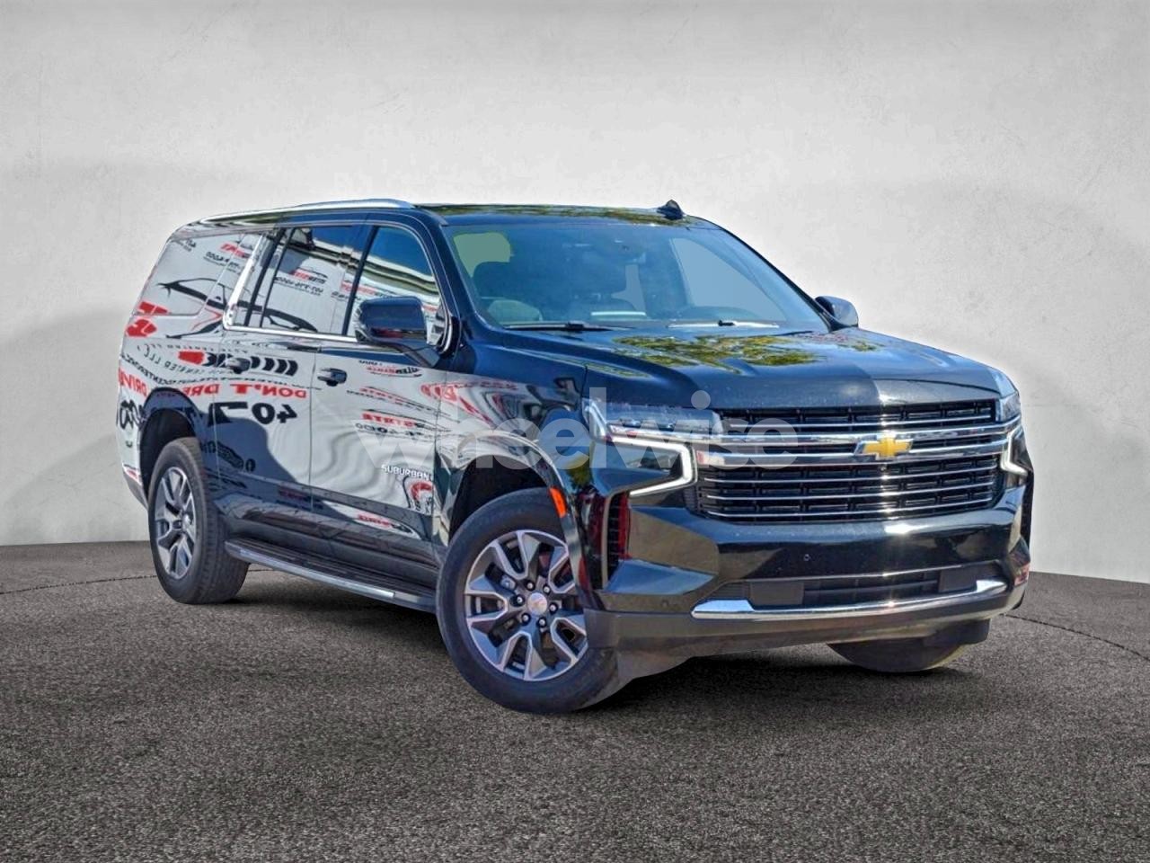 2024 CHEVROLET SUBURBAN C1500 LT (VIN 1GNSCCKD1RR261705) main photo