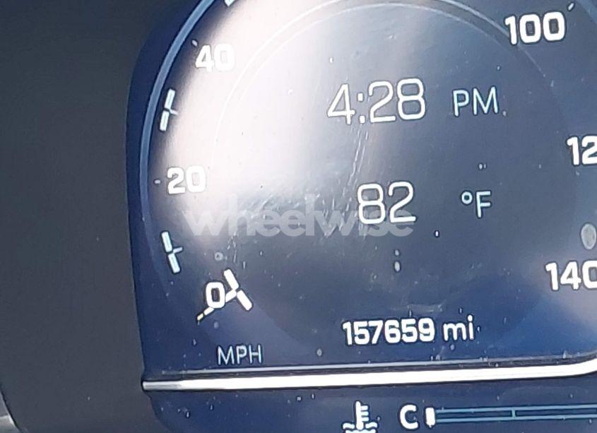 Photo 15 of 2022 Chevrolet Suburban 2WD LT (VIN 1GNSCCKD2NR201474)