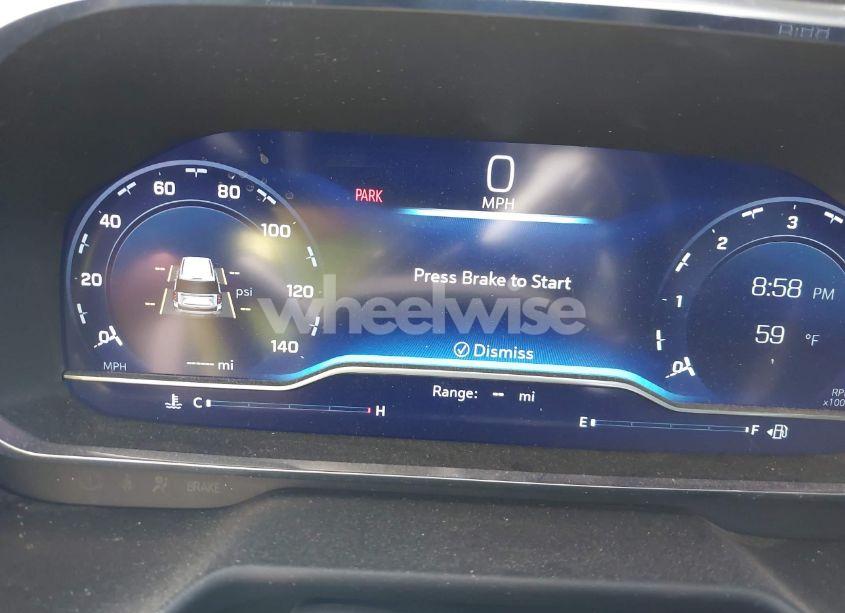 Photo 7 of 2023 Chevrolet Suburban 2WD LT (VIN 1GNSCCKD2PR170276)