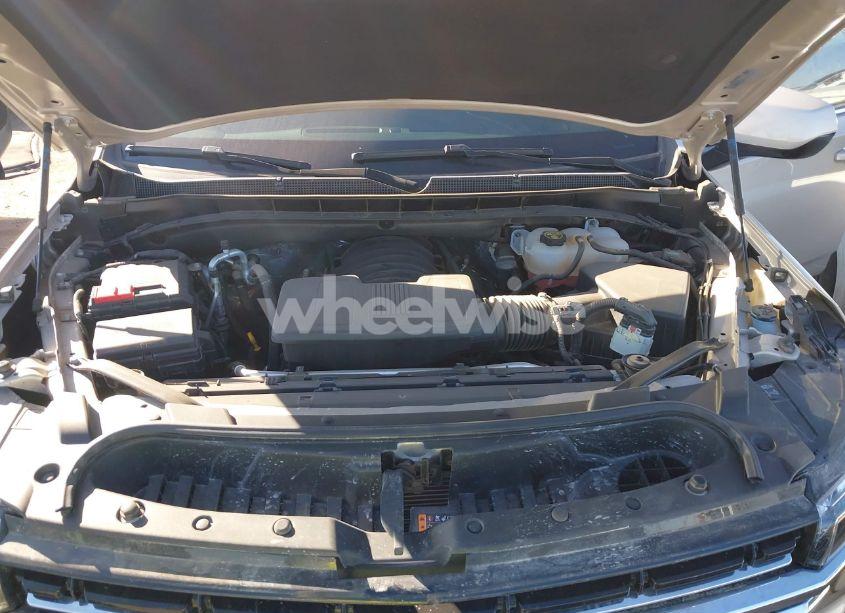 Photo 10 of 2023 Chevrolet Suburban 2WD LT (VIN 1GNSCCKD2PR522272)