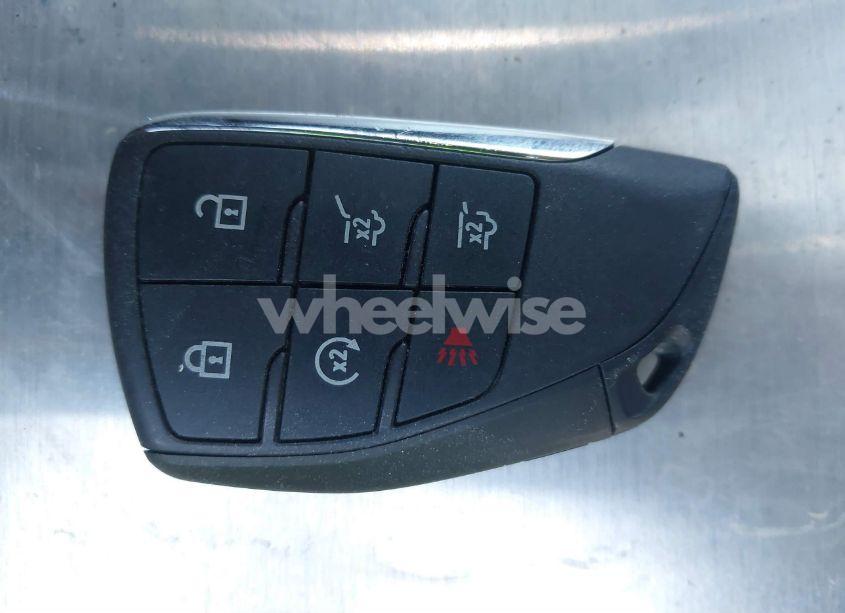 Photo 11 of 2023 Chevrolet Suburban 2WD LT (VIN 1GNSCCKD2PR522272)