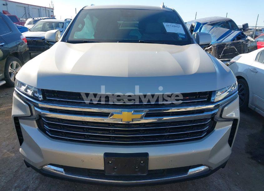Photo 12 of 2023 Chevrolet Suburban 2WD LT (VIN 1GNSCCKD2PR522272)