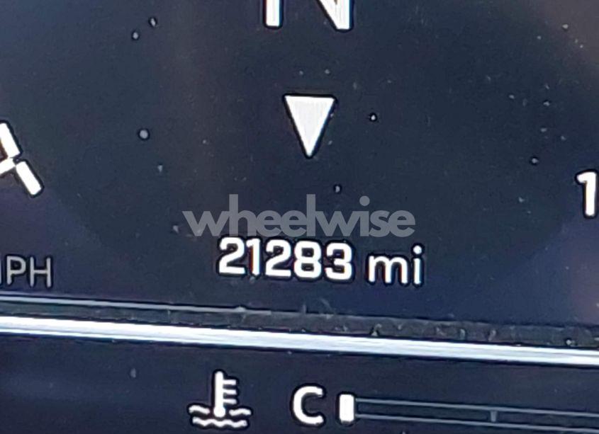 Photo 15 of 2023 Chevrolet Suburban 2WD LT (VIN 1GNSCCKD2PR522272)