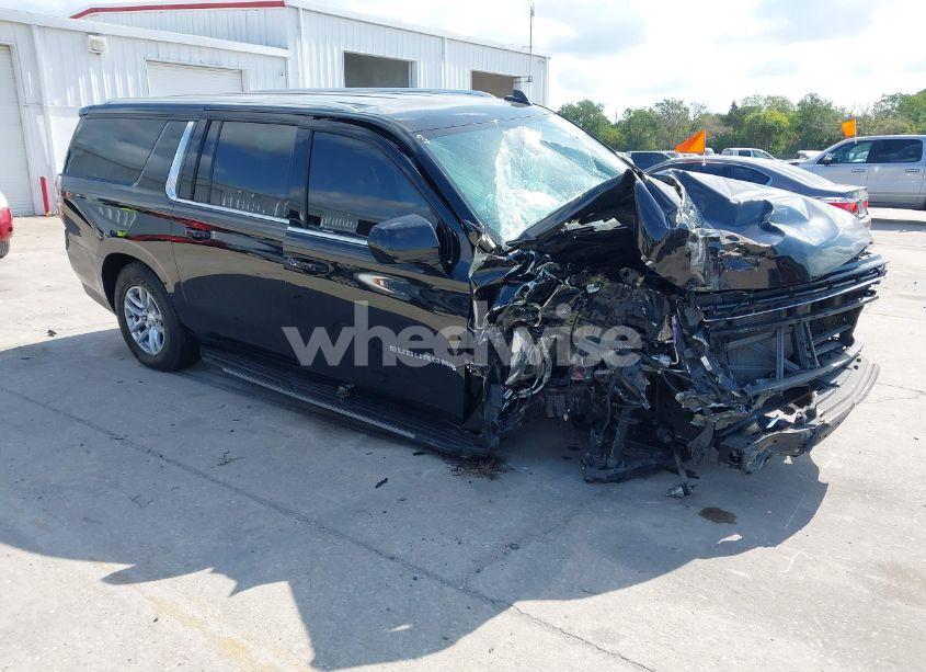 2021 Chevrolet Suburban 2WD LT (VIN 1GNSCCKD3MR195196) main photo