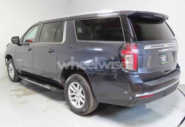 Photo 7 of 2023 CHEVROLET SUBURBAN C1500 LT (VIN 1GNSCCKD4PR363674)