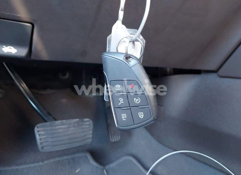 Photo 11 of 2023 Chevrolet Suburban 2WD LT (VIN 1GNSCCKD4PR411304)