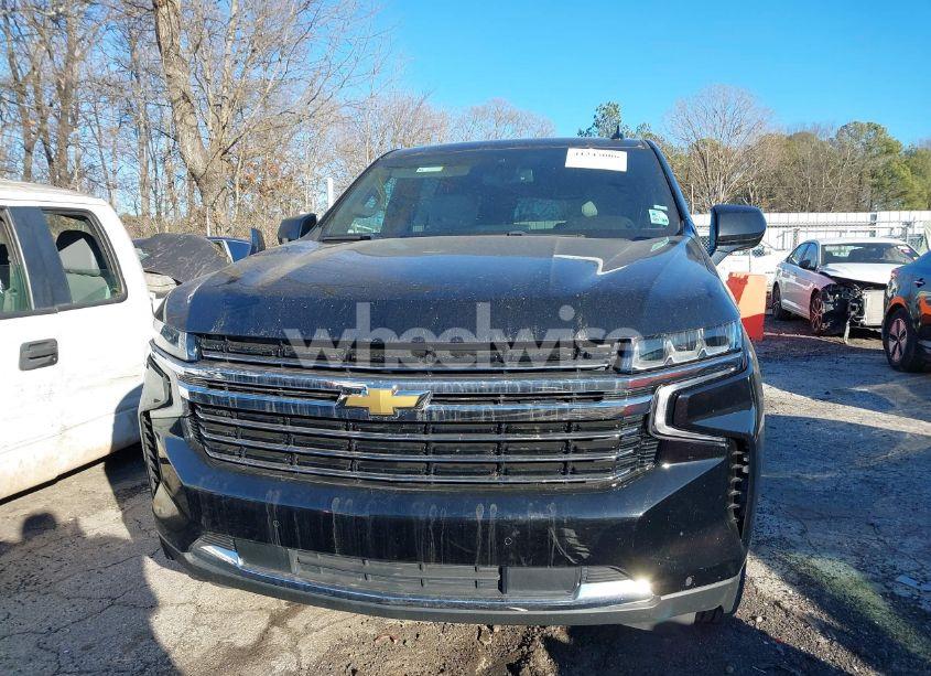 Photo 12 of 2023 Chevrolet Suburban 2WD LT (VIN 1GNSCCKD4PR411304)