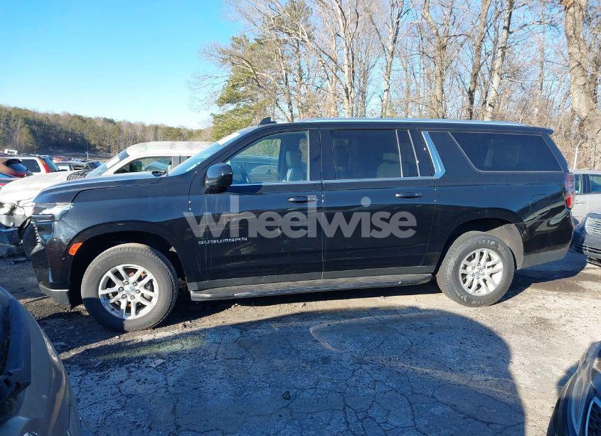 Photo 14 of 2023 Chevrolet Suburban 2WD LT (VIN 1GNSCCKD4PR411304)