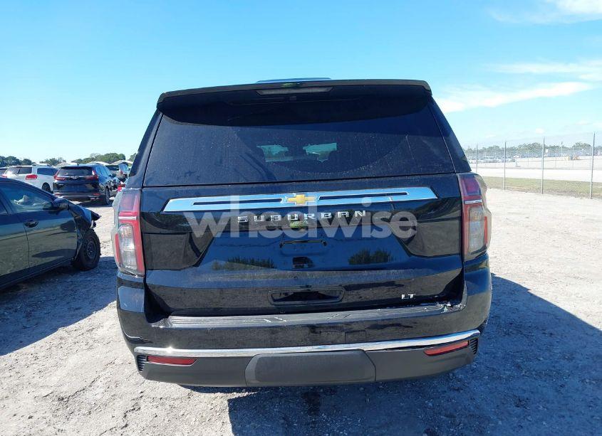 Photo 17 of 2024 Chevrolet Suburban 2WD LT (VIN 1GNSCCKD4RR392675)