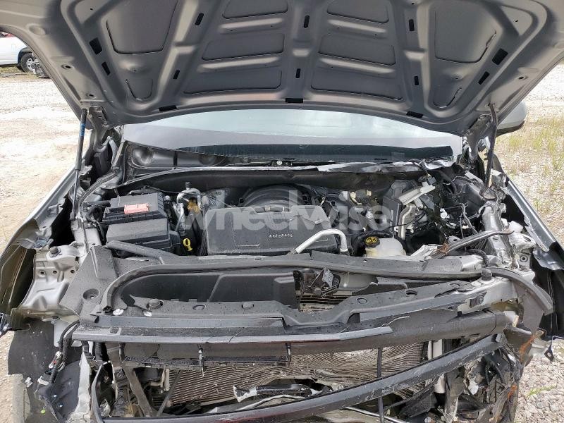 Photo 5 of 2023 CHEVROLET SUBURBAN C1500 LT (VIN 1GNSCCKD5PR308814)