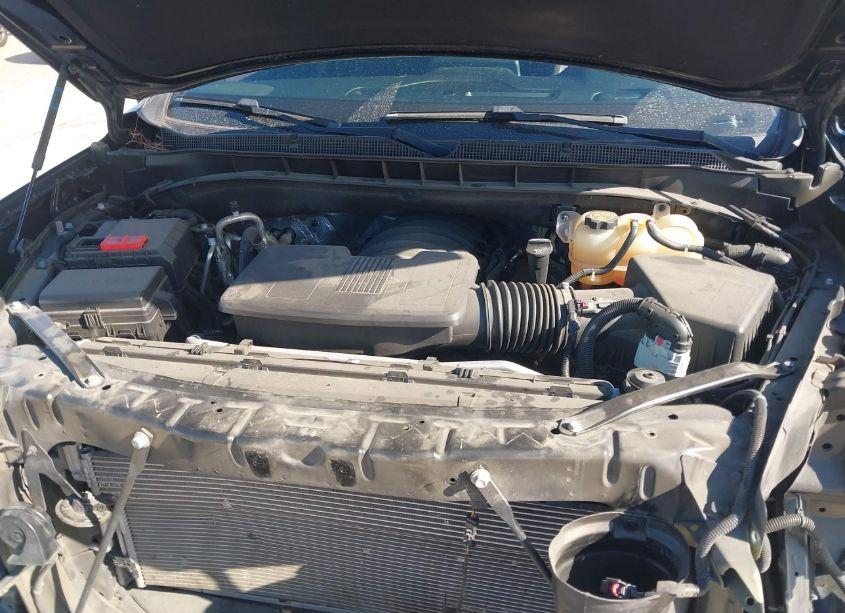 Photo 10 of 2022 Chevrolet Suburban 2WD LT (VIN 1GNSCCKD7NR278969)