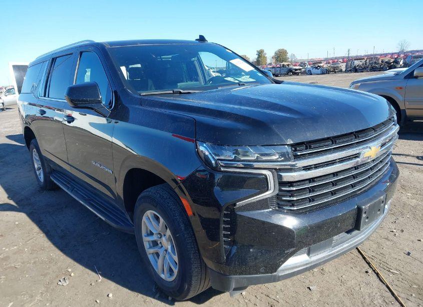 2023 Chevrolet Suburban 2WD LT (VIN 1GNSCCKD8PR351480) main photo