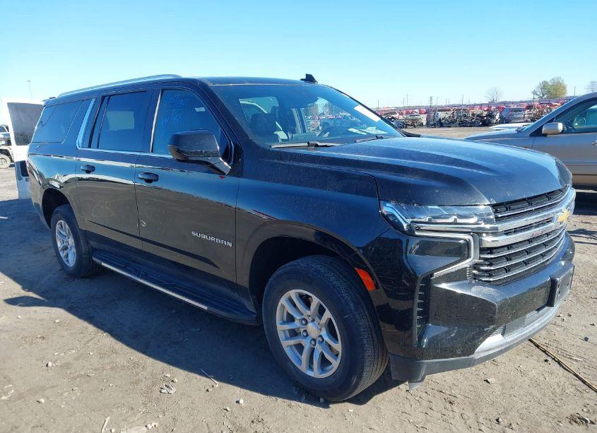 Photo 13 of 2023 Chevrolet Suburban 2WD LT (VIN 1GNSCCKD8PR351480)